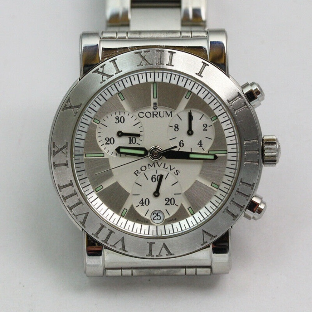 RARE Corum Romvlvs 396.701.20 Date Chronograph Watch